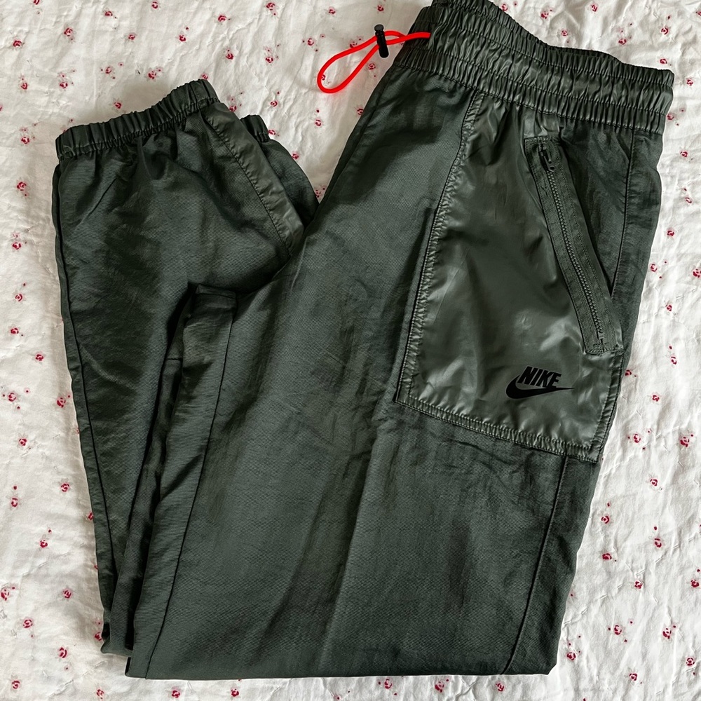 Nike pants